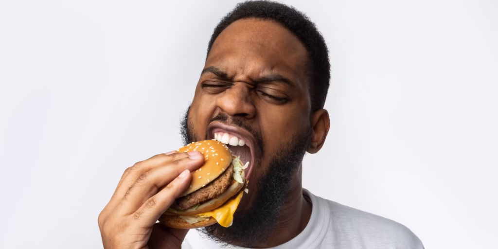 how-watching-others-eat-junk-food-can-suppress-our-appetite-and-help-us-lose-weight